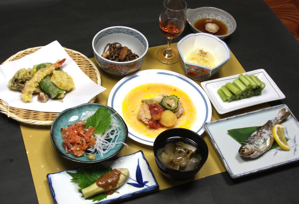 Resort Inn Chiharu Нодзаваонсен Экстерьер фото