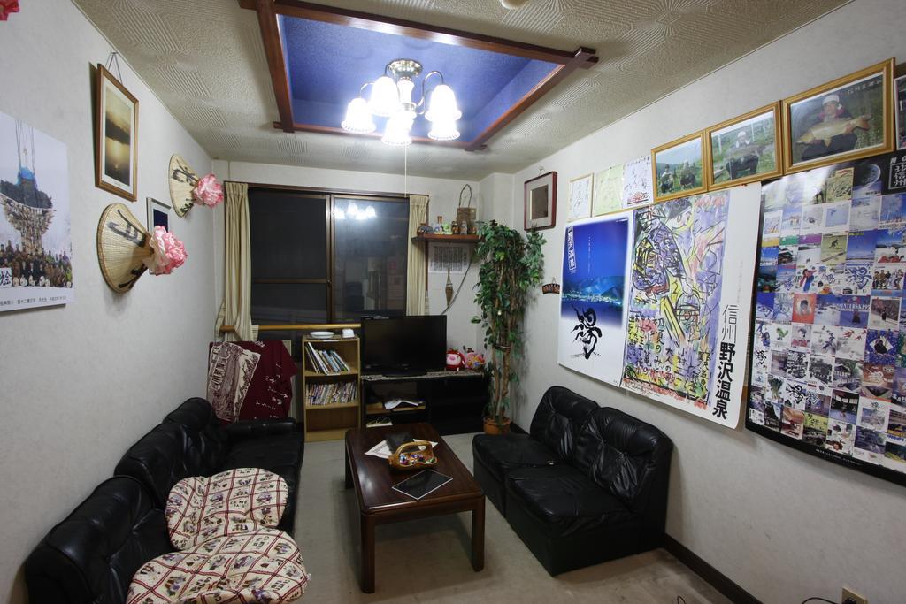 Resort Inn Chiharu Нодзаваонсен Экстерьер фото